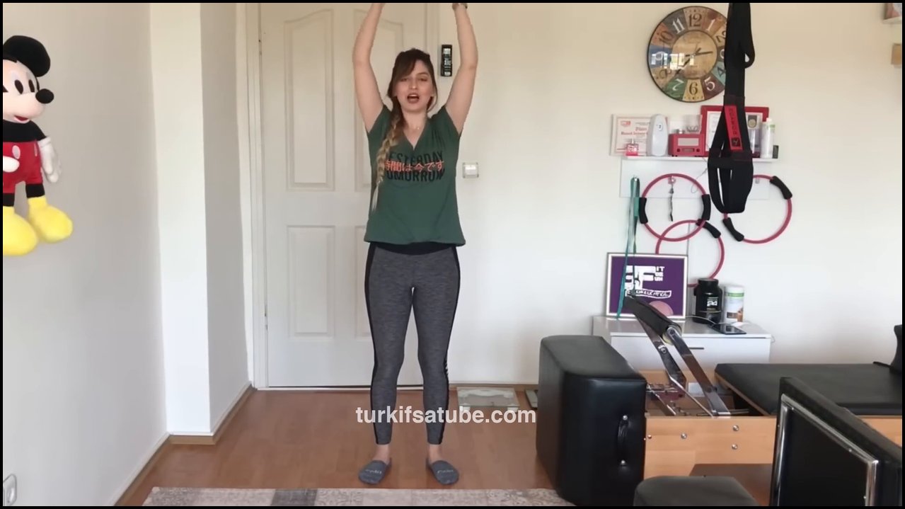 Selda Ateş - 3 GÜNDE KOLLARI SIKILAŞTIRAN EGZERSİZ KOMBİNİ GELDİ