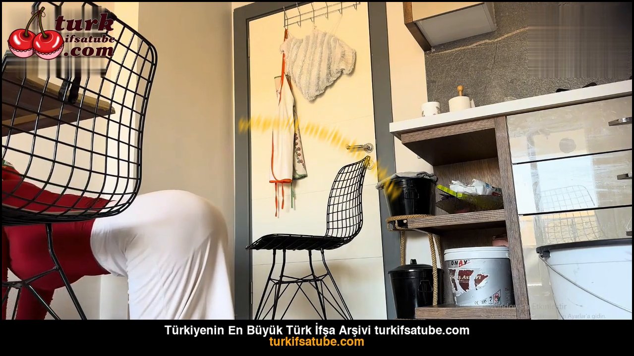 Fatma ile Her telden ifşa beyaz etekli full ev temizledi