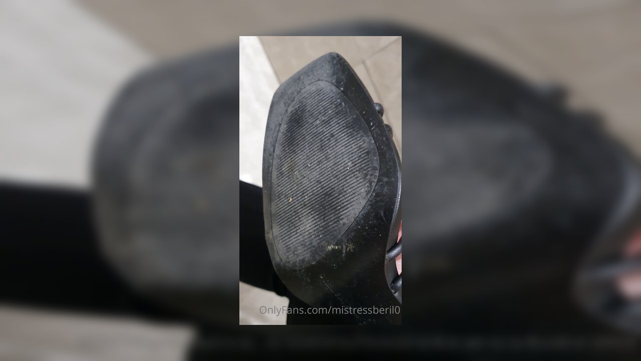 Serve my feet everywhere