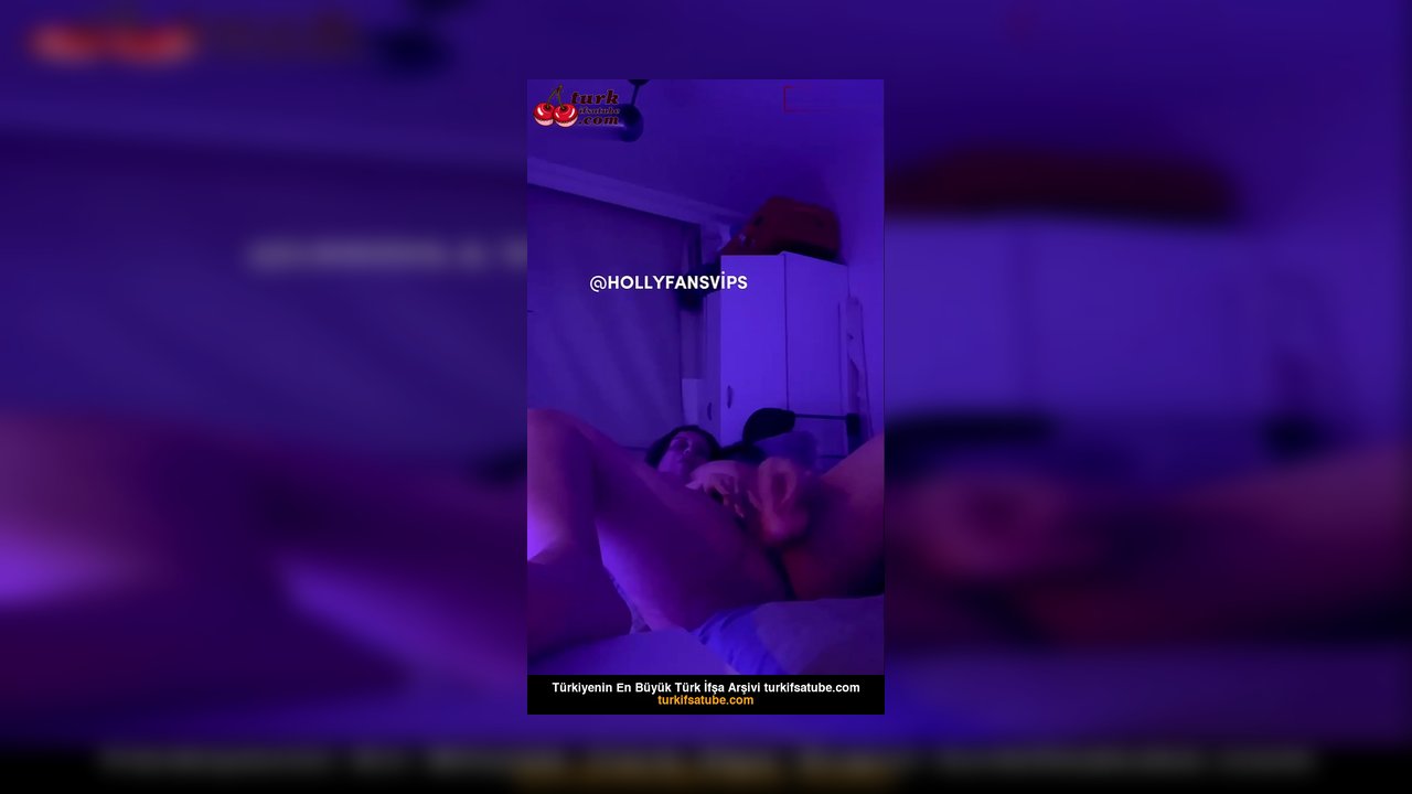 Merve Damla ifşa Etli butlu hatun dildo mastürbasyon yaptı