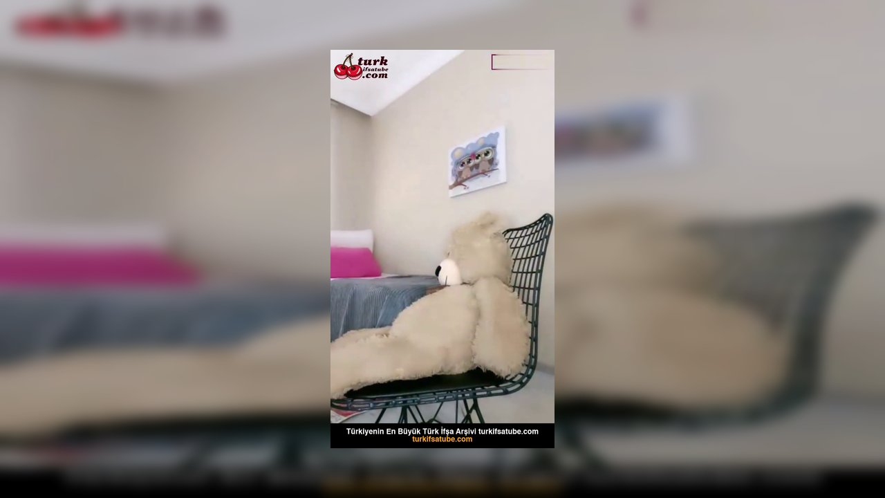 Türbanlı Boncuk ifşa Pijamalı yarım saatlik yayınını seyret