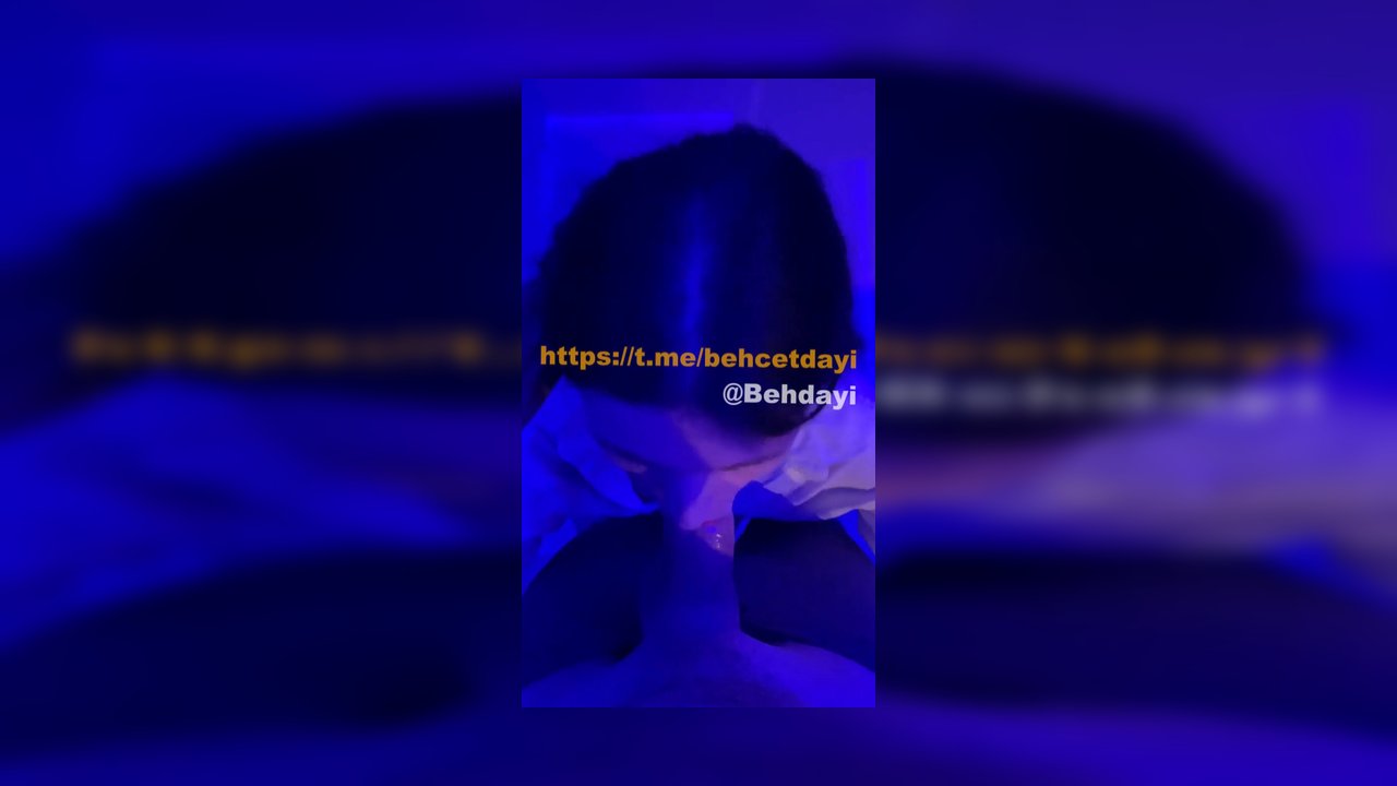 Türkiyede Yaşayan Rus Kızı Kira'nın Youtube Katıl ve Onlyfans Videoları Part 3