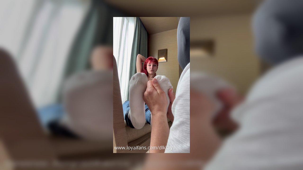 Beyaz çorap sevenlere 1