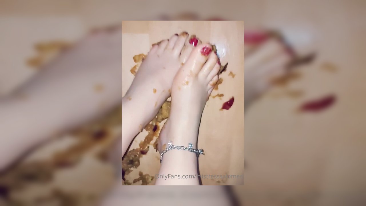 Orucunu ayağımla ezdiğim elmayla açmak isterdin değil mi ezzik