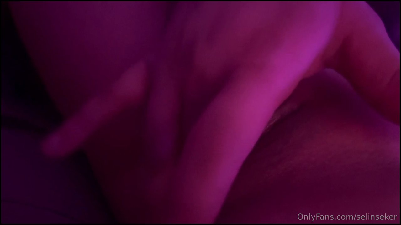 Selin Şeker onlyfans ifşa içerikleri part 6