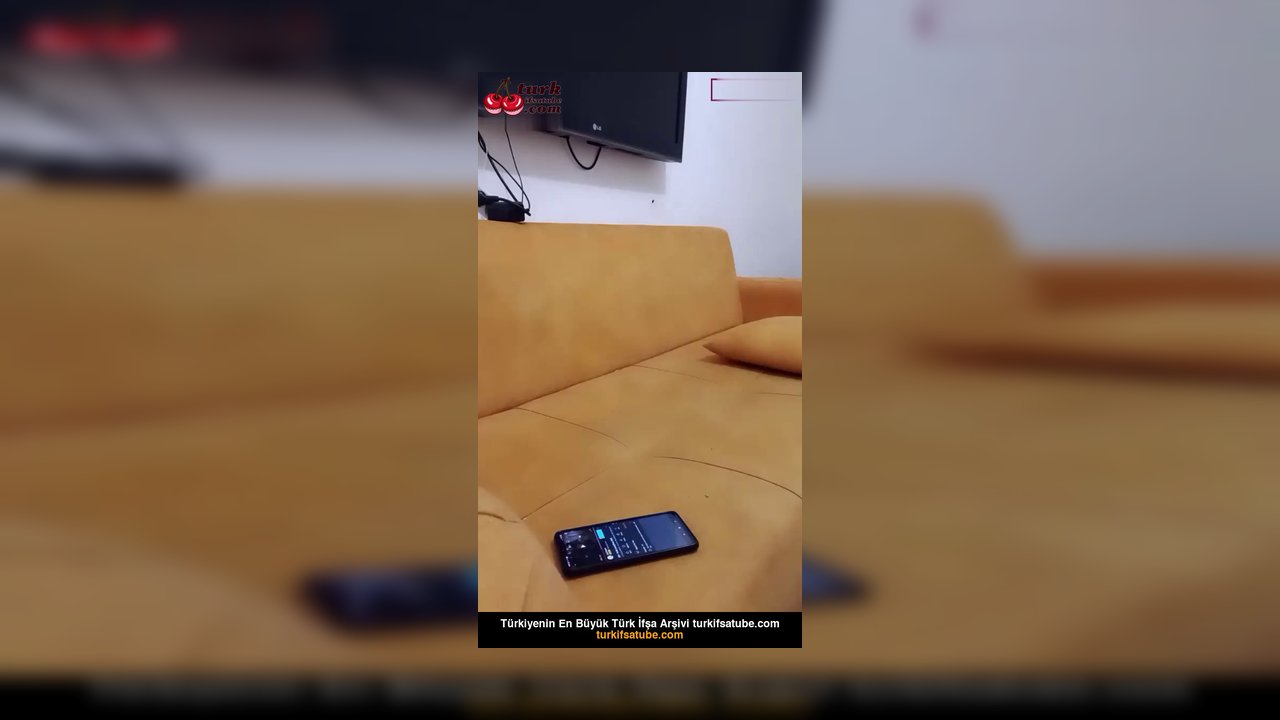 Tango Kızılımsı ifşa Zayıf çıtır kızdan amcık show