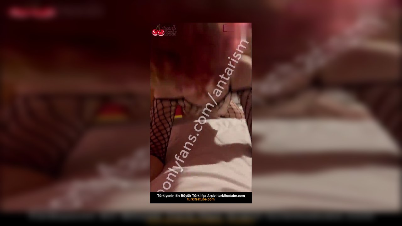 Arkadaşı sevgilisinin içine boşalırken dizleri tutmadı