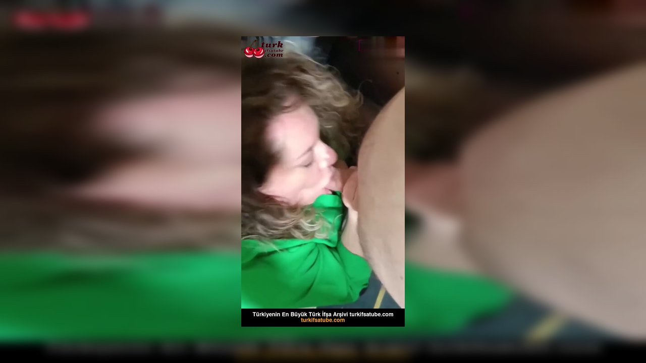 Grup Sakso Azra arkadaşını kocasına sakso için ikna etti