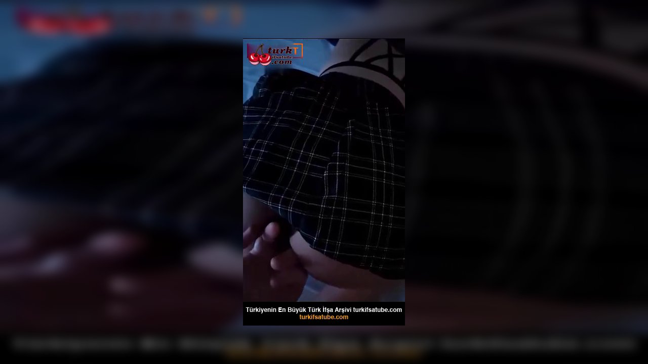 Liseli kızı sikmeye kıyamıyor