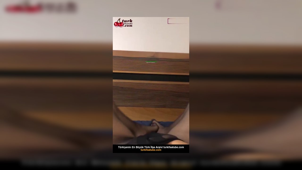 Gizzyfeet ifşa Olgun işten gelince mastürbasyon yaptı