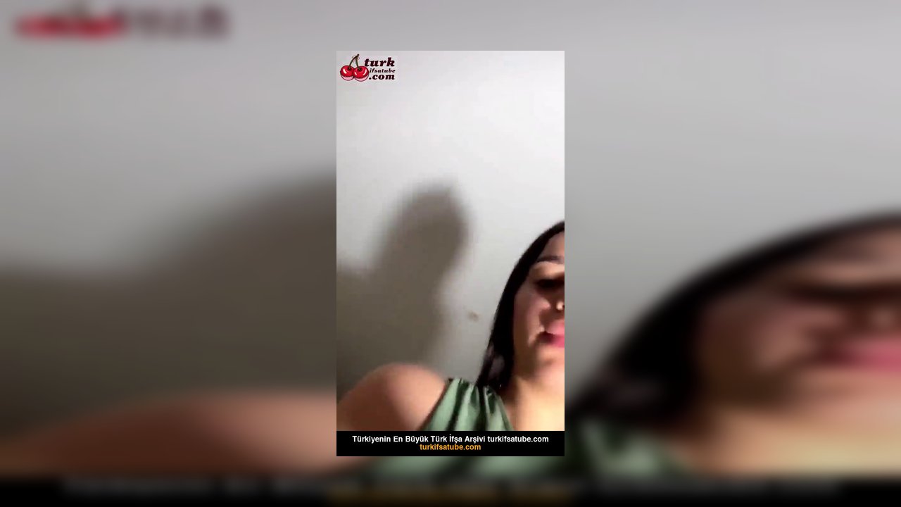 Gamze ifşa Boya posa endama bakın