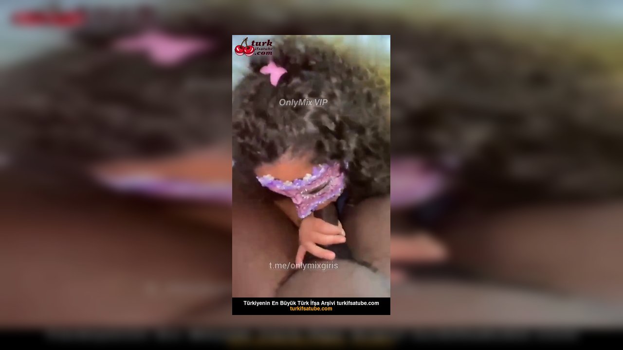 Zenci Porno Bal Kaymak siyahi yarrağı ağzına aldı