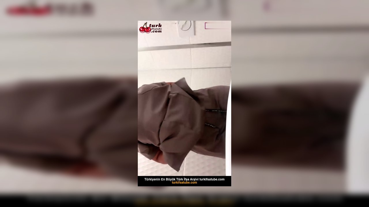 Tango ceyda ifşa İş yerinin tuvaletinde amcık açtı