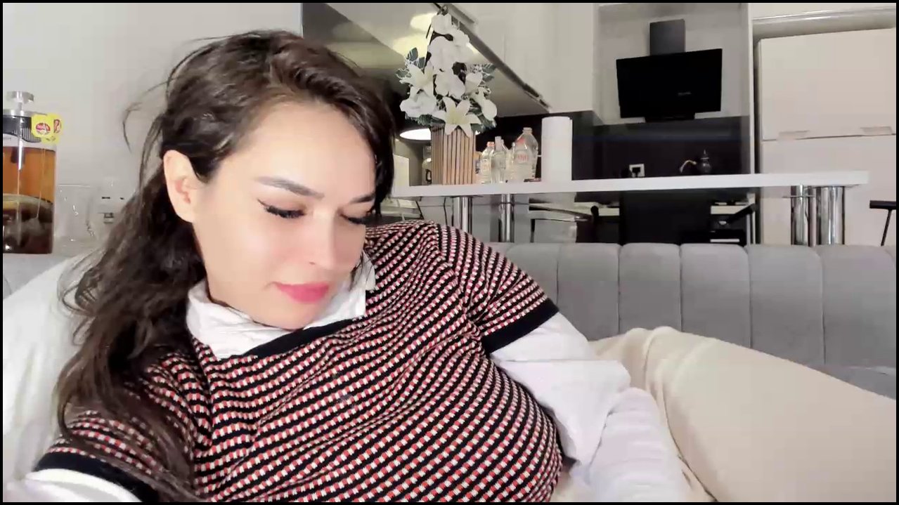 Fotomodel Zeynep StripChat ifşa videoları part 20